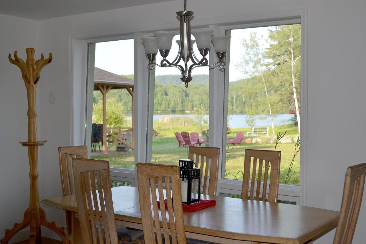 Les 4 Chalets - Le 605 Lac-Saint-Paul Exteriér fotografie